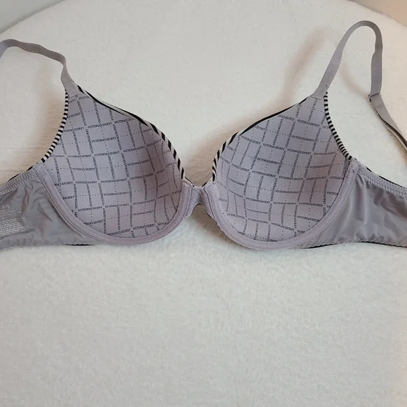 Y2K Victoria's Secret Satin Uplift Semi Demi Underwire Bra Size 34B - Picture 5 of 6